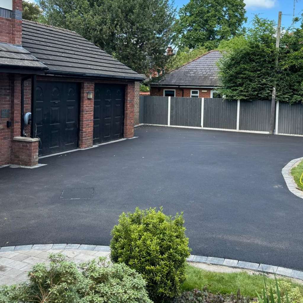 Local Tarmac Driveway Experts in Bromborough